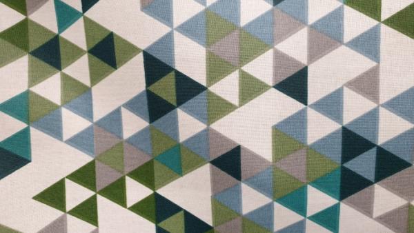 beschichtete Baumwolle „Leona“  - Dreiecke, grün